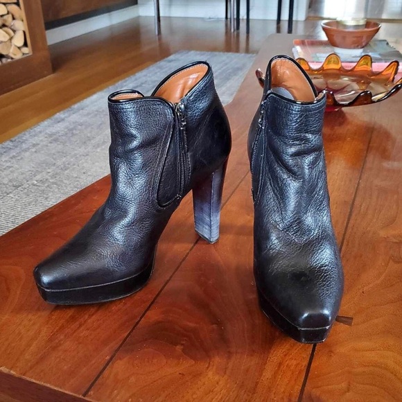 Calvin Klein Black Margo Bootie Platform Heel - Picture 3 of 9